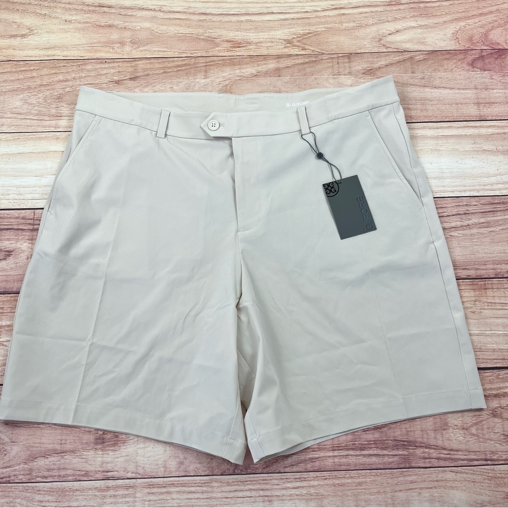 NWT G/FORE Mens Maverick Golf Shorts Size 40 (42x8) Stone Beige Flat Front